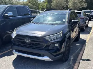 Toyota RAV4 2019 con tracción en las cuatro direcciones Adventure 4dr SUV