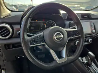 Nissan Versa 2024 SR 4dr Sedán