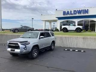 Toyota 4Runner 2016 4x4 SR5 Premium 4dr SUV