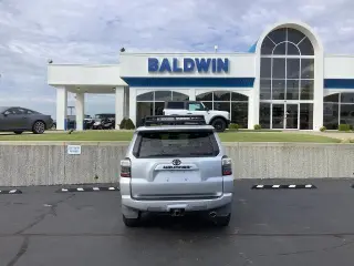 Toyota 4Runner 2016 4x4 SR5 Premium 4dr SUV