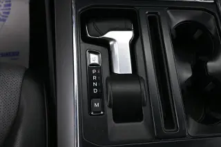 Ford F-150 2024 4x4 Lariat 4 puertas SuperCrew SB de 5.5 pies