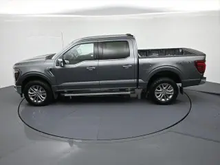 Ford F-150 2024 4x4 Lariat 4 puertas SuperCrew SB de 5.5 pies