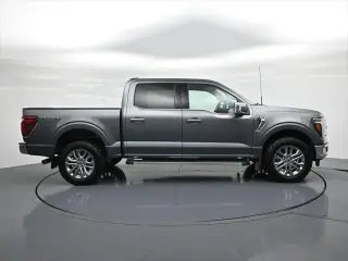 Ford F-150 2024 4x4 Lariat 4 puertas SuperCrew SB de 5.5 pies