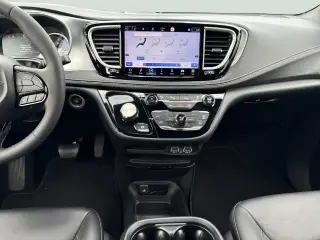 Chrysler Pacifica Híbrido enchufable 2024 S Apariencia 4dr Mini-Van