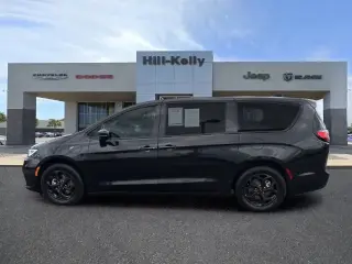 Chrysler Pacifica Híbrido enchufable 2024 S Apariencia 4dr Mini-Van