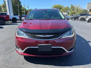 Chrysler Pacifica 2019 Limited 4dr Mini-Van