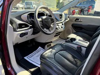 Chrysler Pacifica 2019 Limited 4dr Mini-Van