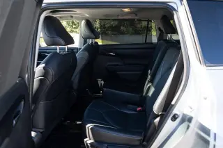 Toyota Highlander 2020 AWD XLE 4dr SUV