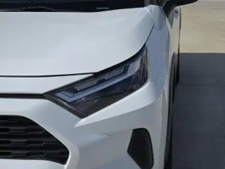 Toyota RAV4 2023 XLE 4dr SUV