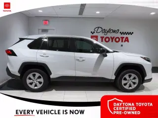 Toyota RAV4 2024 LE 4dr SUV