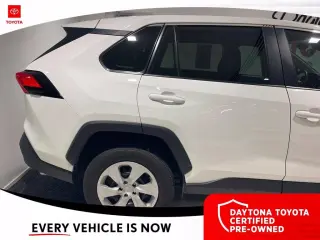 Toyota RAV4 2024 LE 4dr SUV