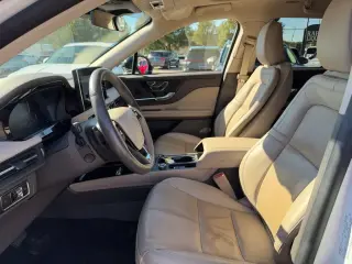 Lincoln Corsair 2023 AWD Reserve 4dr SUV