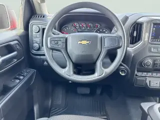 Chevrolet Silverado 1500 2025 4x4 Custom 4dr Crew Cab 5.8 ft. SB