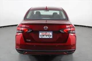 Nissan Versa 2022 SR 4dr Sedán