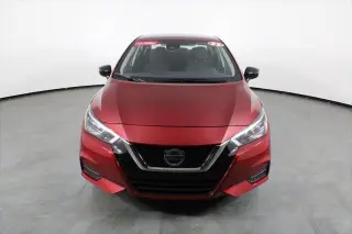 Nissan Versa 2022 SR 4dr Sedán