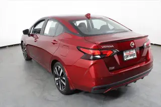 Nissan Versa 2022 SR 4dr Sedán