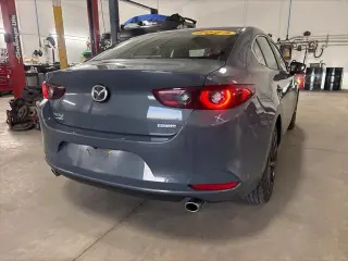 Mazda Mazda3 Sedán 2024 AWD 2.5 S Carbon Edition 4dr Sedán