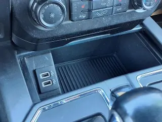 Ford F-150 2019 4x4 XLT 4dr SuperCrew 5.5 ft. SB