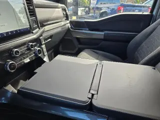 Ford F-150 2023 4x4 King Ranch 4dr SuperCrew 5.5 ft. SB