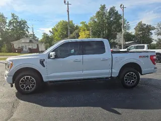 Ford F-150 2022 4x4 Lariat 4dr SuperCrew 5.5 ft. SB