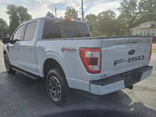 Ford F-150 2022 4x4 Lariat 4dr SuperCrew 5.5 ft. SB
