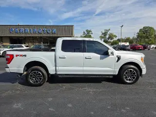 Ford F-150 2022 4x4 Lariat 4dr SuperCrew 5.5 ft. SB