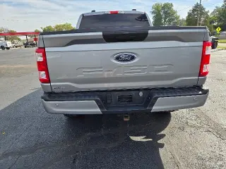 Ford F-150 2023 4x4 XL 4dr SuperCrew 6.5 ft. SB