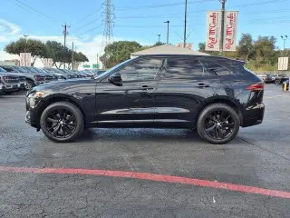 Jaguar F-PACE 2024 AWD P250 R-Dynamic S 4dr SUV