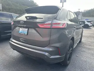 Ford Edge 2022 AWD SEL 4dr Crossover
