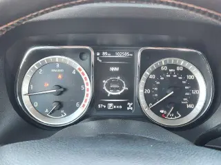 Nissan Titan XD 2018 4x4 Platinum Reserve 4dr Crew Cab (Diesel)
