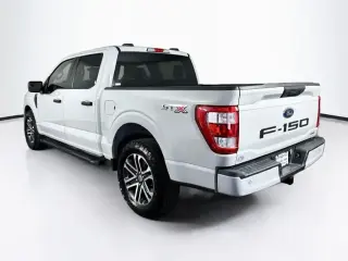 Ford F-150 2023 4x2 XL 4dr SuperCrew 5.5 ft. SB