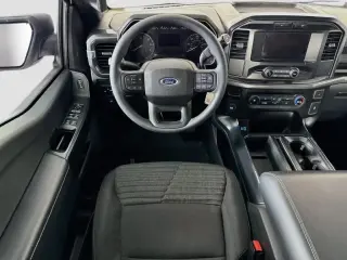 Ford F-150 2023 4x2 XL 4dr SuperCrew 5.5 ft. SB