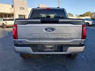 Ford F-150 2026 4x4 STX 4dr SuperCrew 5.5 ft. SB