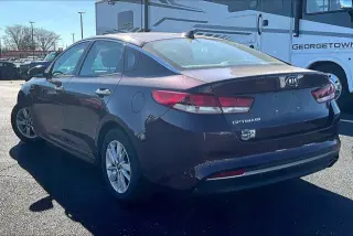 Kia Optima 2018 LX 4dr Sedán