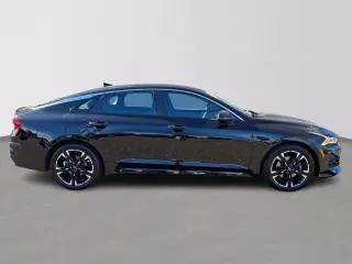 Kia K5 2024 GT-Line 4dr Sedán