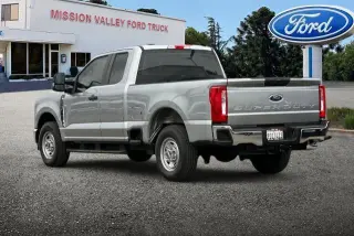 Ford F-250 Super Duty 2024 4x2 XL 4dr SuperCab 6.8 ft. SB Pickup