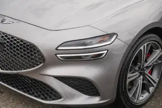 Genesis G70 2024 3.3T Sport Advanced 4dr Sedán