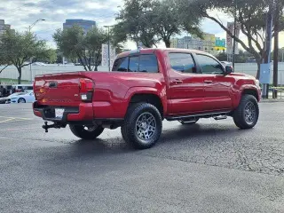 Toyota Tacoma 2019 4x4 TRD Pro 4dr Double Cab 5.0 ft SB 6M