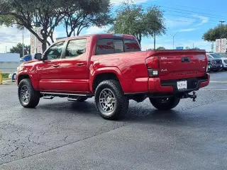Toyota Tacoma 2019 4x4 TRD Pro 4dr Double Cab 5.0 ft SB 6M