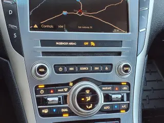 Lincoln MKZ 2019 AWD Reserve II 4dr Sedán