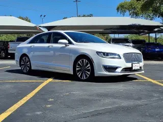 Lincoln MKZ 2019 AWD Reserve II 4dr Sedán