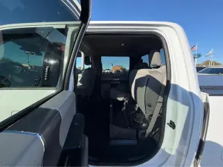 Ford F-350 Super Duty 2019 4x4 XLT 4dr Crew Cab 6.8 ft. SB SRW Pickup