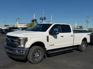 Ford F-350 Super Duty 2019 4x4 XLT 4dr Crew Cab 6.8 ft. SB SRW Pickup