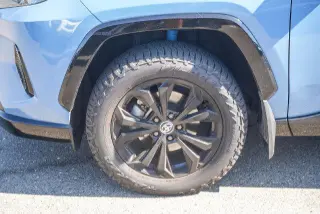 Toyota RAV4 Híbrido 2024 AWD SE 4dr SUV
