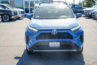 Toyota RAV4 Híbrido 2024 AWD SE 4dr SUV