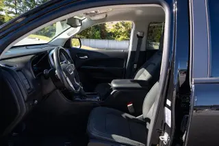 GMC Canyon 2022 4x2 Elevation 4 puertas Crew Cab SB 5 pies
