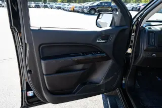 GMC Canyon 2022 4x2 Elevation 4 puertas Crew Cab SB 5 pies