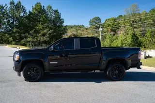 GMC Canyon 2022 4x2 Elevation 4 puertas Crew Cab SB 5 pies