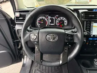 Toyota 4Runner 2021 AWD Nightshade Edition 4dr SUV