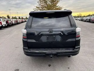 Toyota 4Runner 2021 AWD Nightshade Edition 4dr SUV